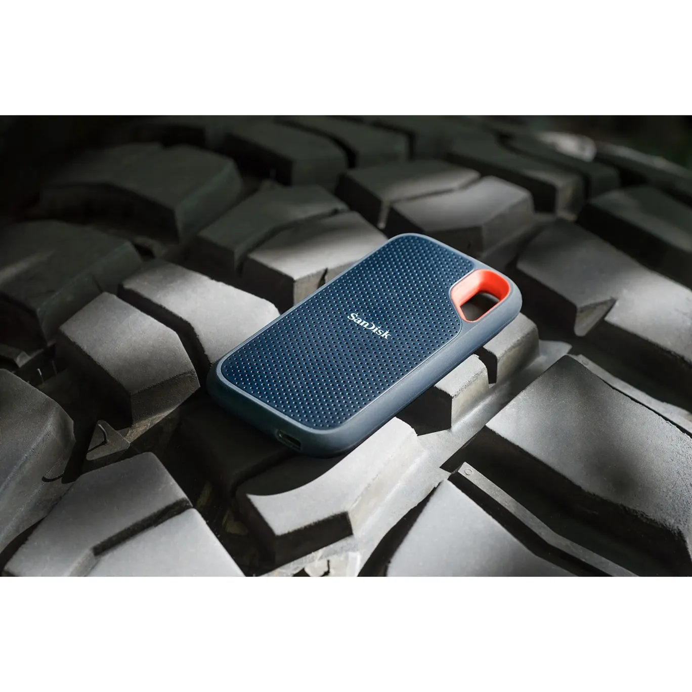 SanDisk Extreme Portable SSD 1 TB V2 - USB-C 3.2 inkl. 32 GB Ultra