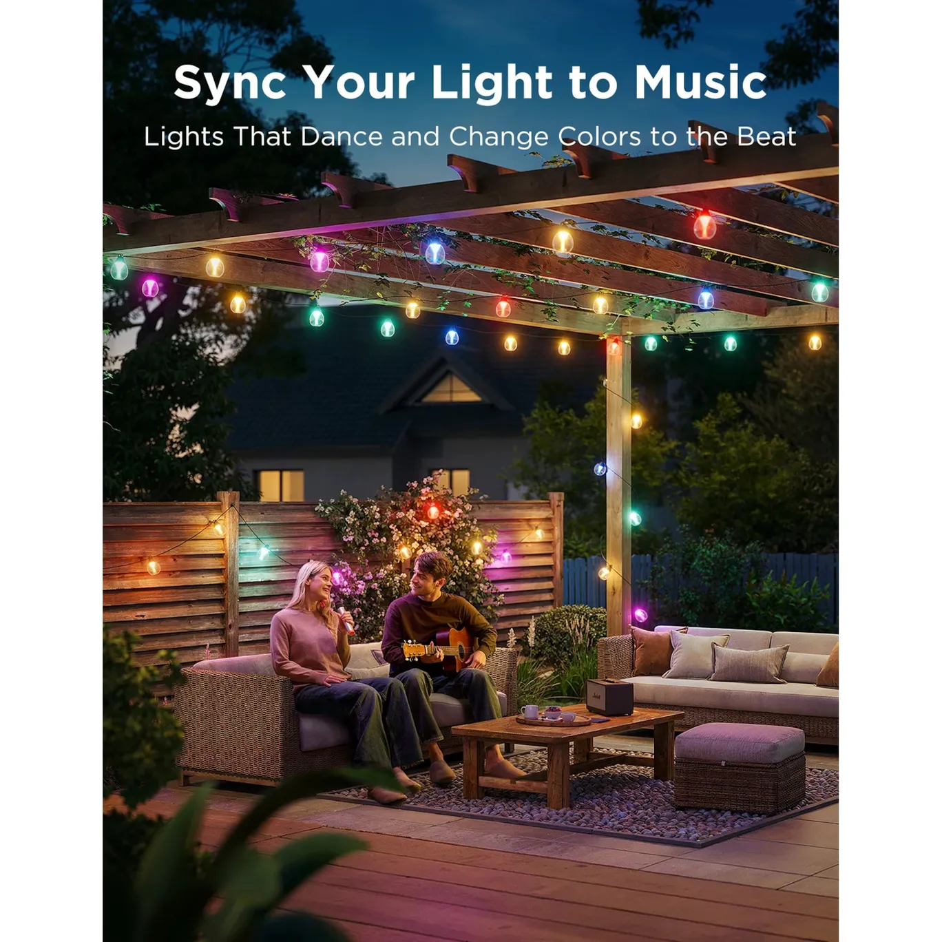Govee Lichterkette Außen 15 M – RGBICW, IP66, App-Steuerung, Alexa/Google, 111 Szenen, Für Balkon & Garten