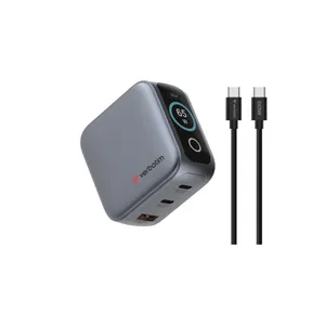 Verbatim 30238 Mini-GaN-Ladegerät mit Display 65W