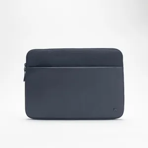 Incase A.R.C. Sleeve With ReSpun Navy (Blau) 16" Macbook M1-M4 (2021-2024) aus 100 % recyceltem Polyester