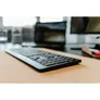 Cherry KW 3000 schwarz - Geräuscharme, kabellose Full-Size-Tastatur