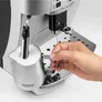 DeLonghi ECAM 21.116.SB Kaffeevollautomat silber/schwarz