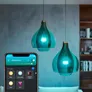 Philips Hue Starter Kit: Hue Bridge Pro + 2 E27, White and Color Ambiance, kompatibel mit gängigen Smart-Home-Assistenten