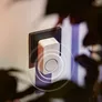 Philips Hue Secure Set: Kabelgebundene Türklingelkamera & smarter Gong