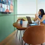 HP | Poly Studio V12 4K USB-Videobar (ohne Netzteil), Zertifiziert für Microsoft Teams und Zoom, BYOD