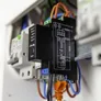 Shelly Pro 2PM smarter Relaisschalter 25A Großgeräte Hutschiene Relais Messfunktion 1 Phase 2 Kanäle WLAN LAN BT